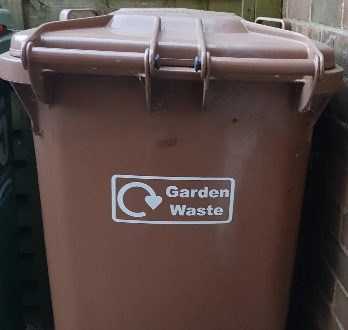 Bin Sticker Garden Waste Only Refuse Wheelie Compost Bin Warning Decal - Small and Large Sizes