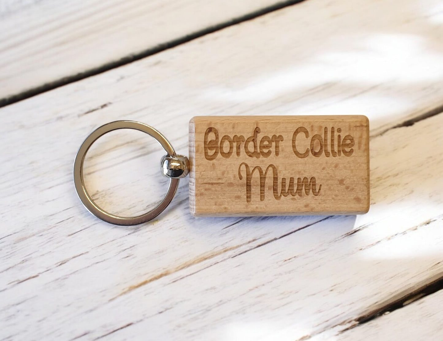 Border Collie Mum Keyring Gift - Nice Cute Engraved Wooden Key Fob Novelty Dog Owner Present