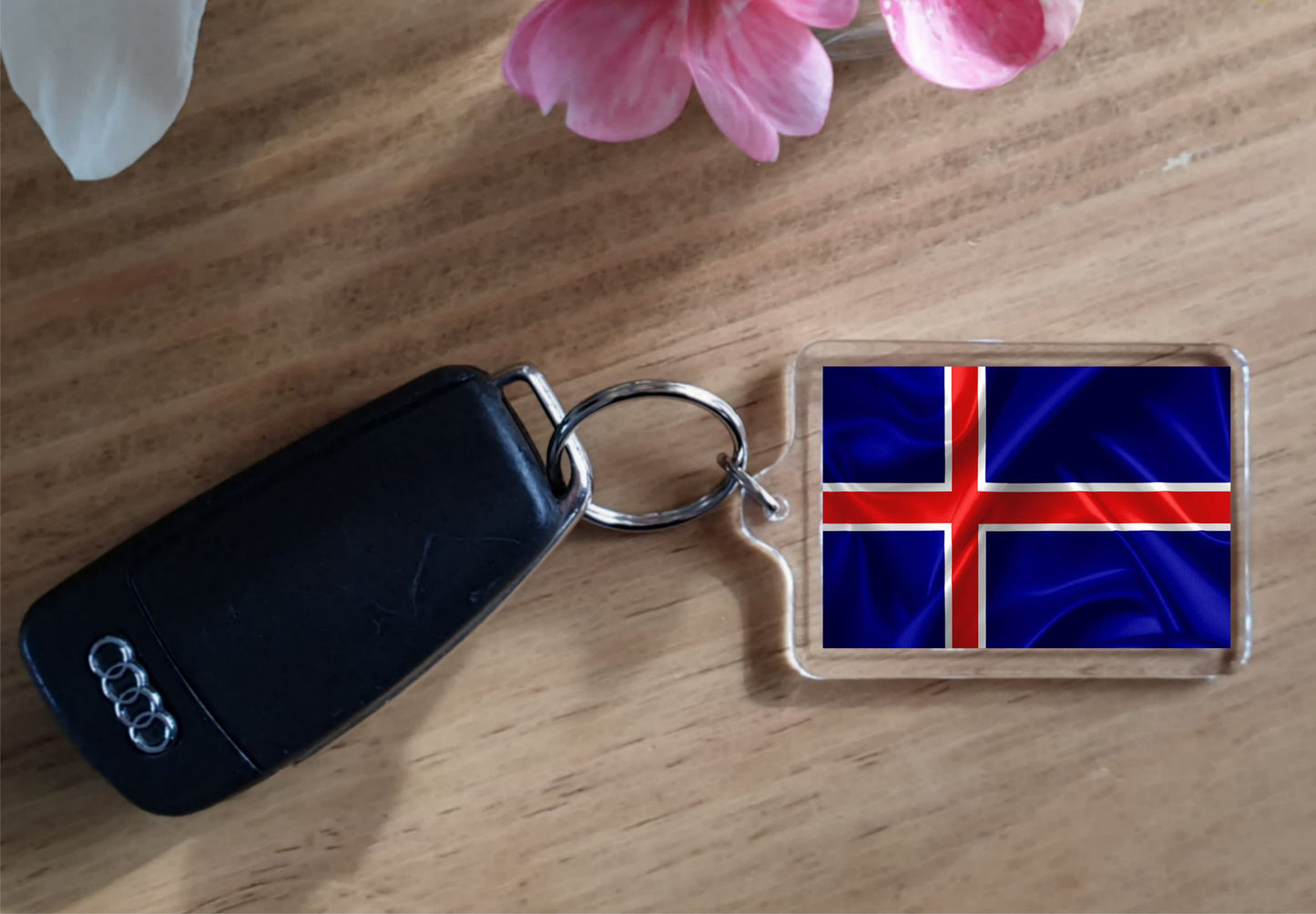 Iceland Flag Keyring Gift - Cute Icelandic Novelty Key Fob - Birthday Present