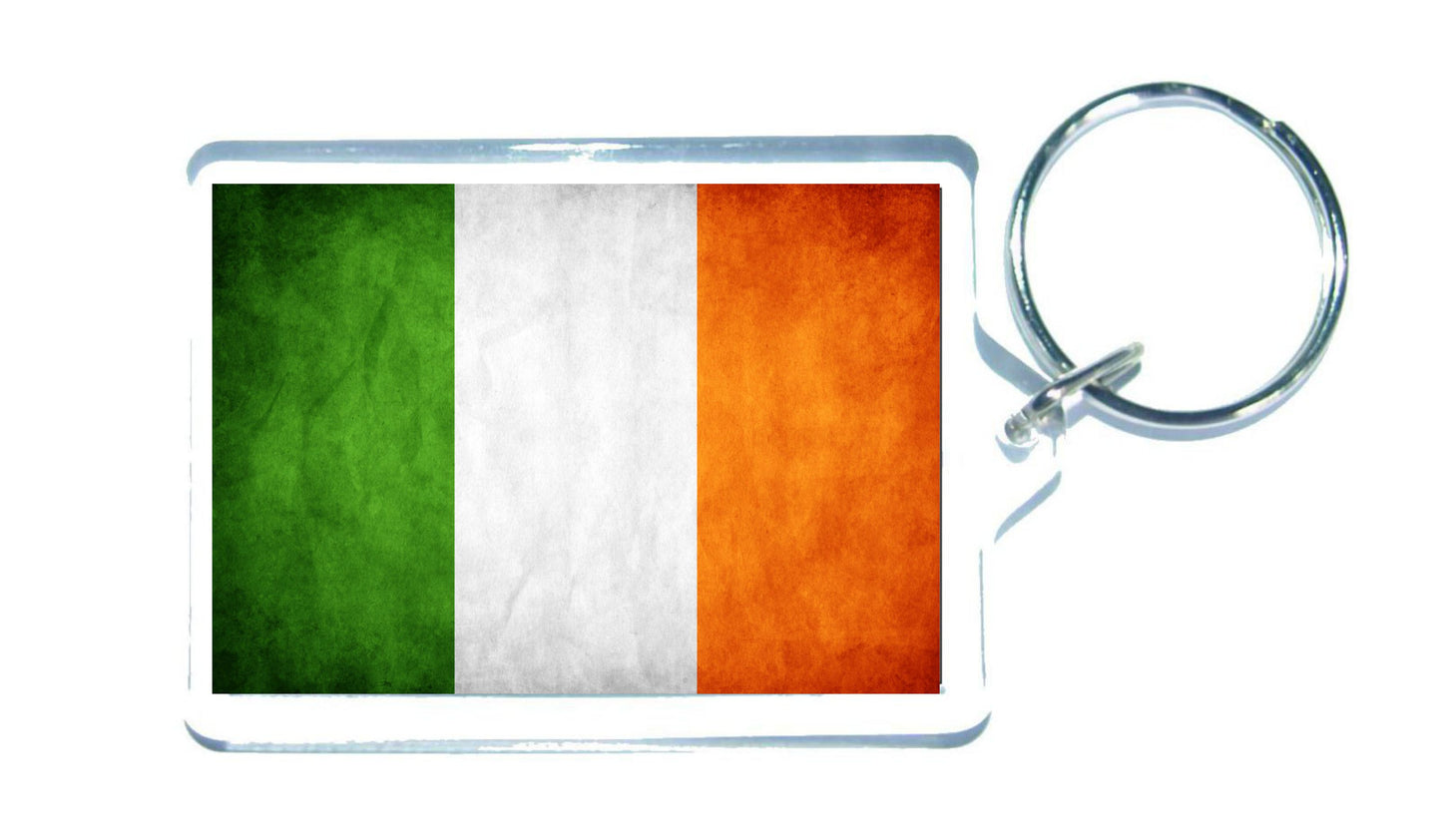 Southern Ireland Flag Keyring Gift - Cute Irish Eire Novelty Key Fob - Birthday Present