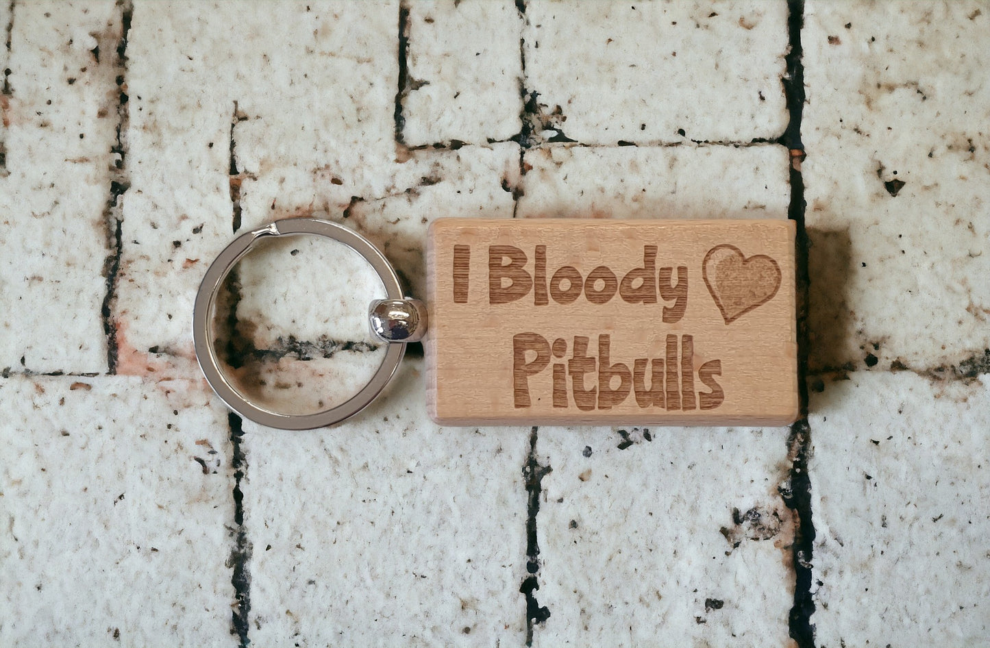 Pitbull Keyring Gift - I Bloody Love Heart - Cute Engraved Wooden Key Fob Fun Novelty Nice Dog Owner Present