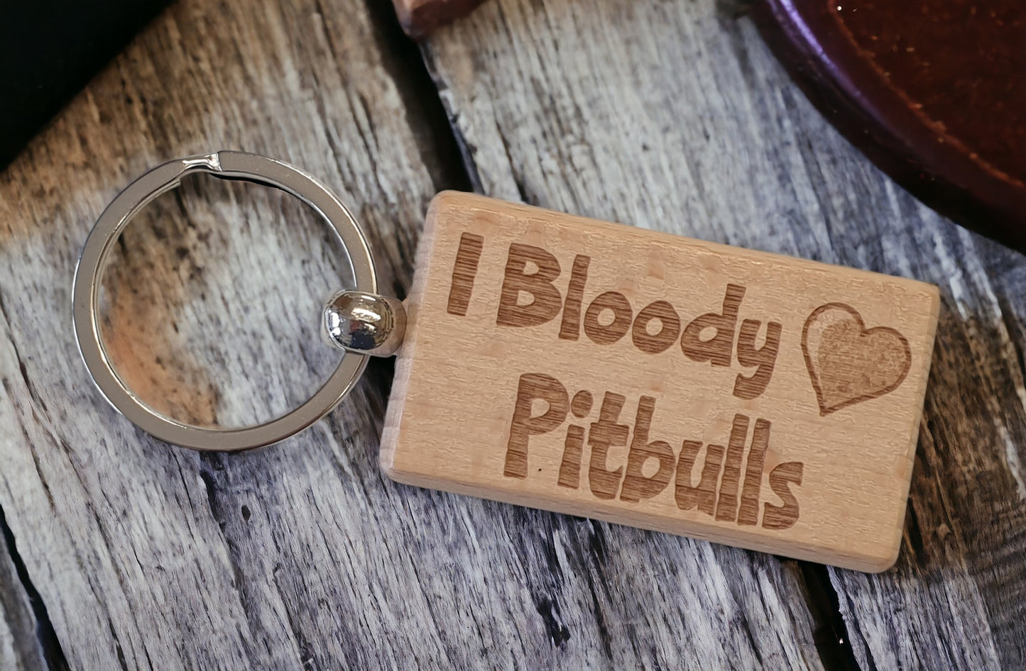Pitbull Keyring Gift - I Bloody Love Heart - Cute Engraved Wooden Key Fob Fun Novelty Nice Dog Owner Present