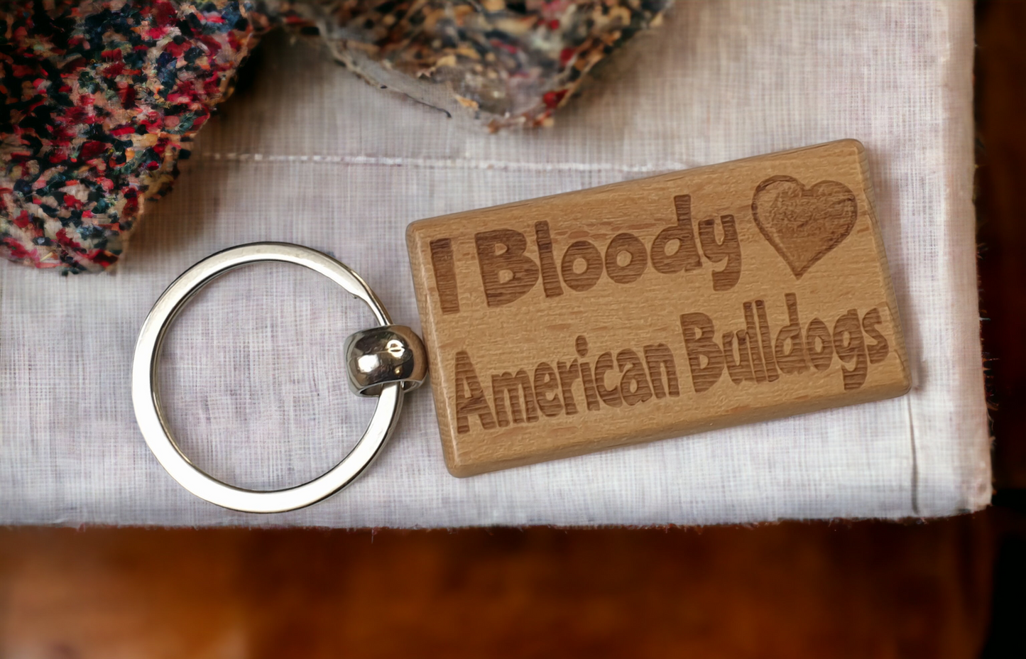 American Bulldog Keyring Gift - I Bloody Love Heart - Cute Engraved Wooden Key Fob Fun Novelty Nice Custom Present