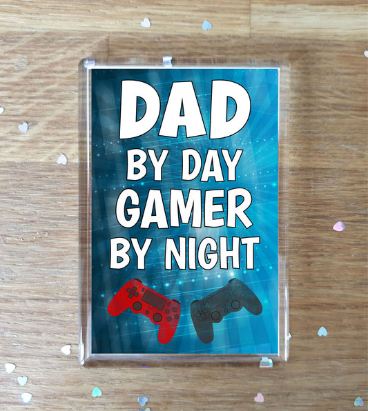 Dad Gaming PS4 Fridge Magnet Gift - Dad By Day Gamer By Night - Cute Fun Cheeky Novelty Present