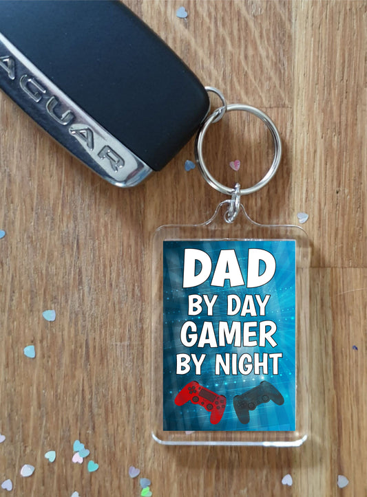 Dad Gaming PS4 Keyring Gift - Dad By Day Gamer By Night - Cute Fun Cheeky Novelty Present