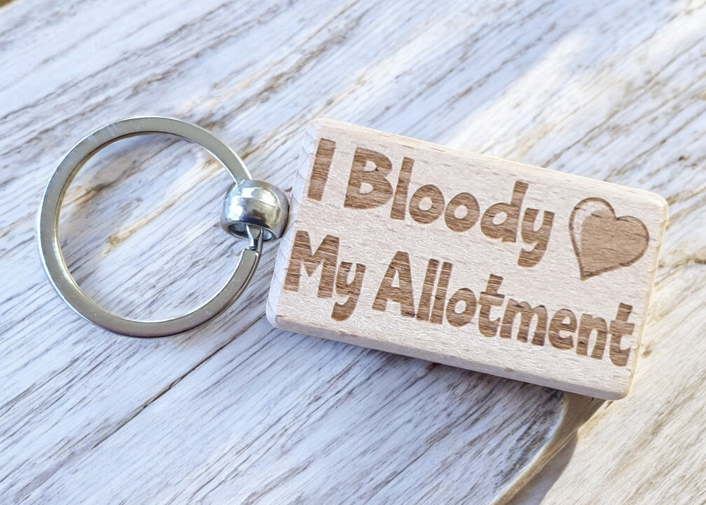 Allotment Keyring Gift I Bloody Love / Heart My Allotment Cute Engraved Wooden Key Fob Novelty Custom Gardening Present