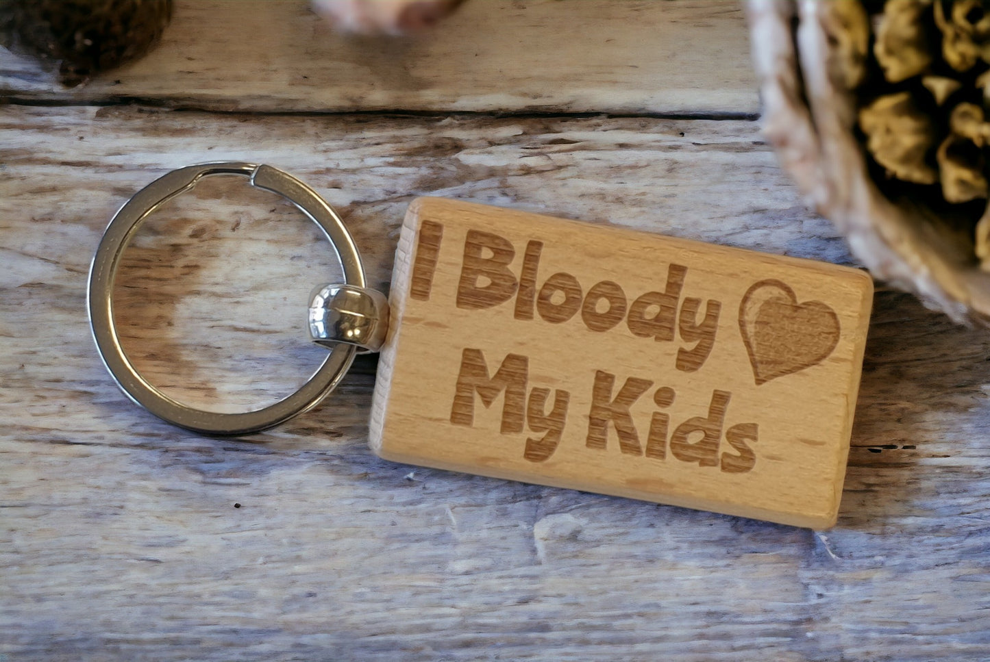 Cute Keyring Gift - I Bloody Love My Kids - Nice Cute Engraved Wooden Key Fob Fun Novelty Present