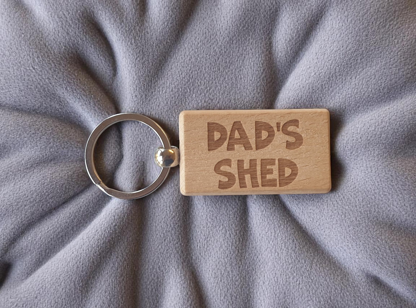 Dad's Shed Keyring Nice Cute Custom Engraved Wooden Key Fob Novelty House Home Keys Personalised Present