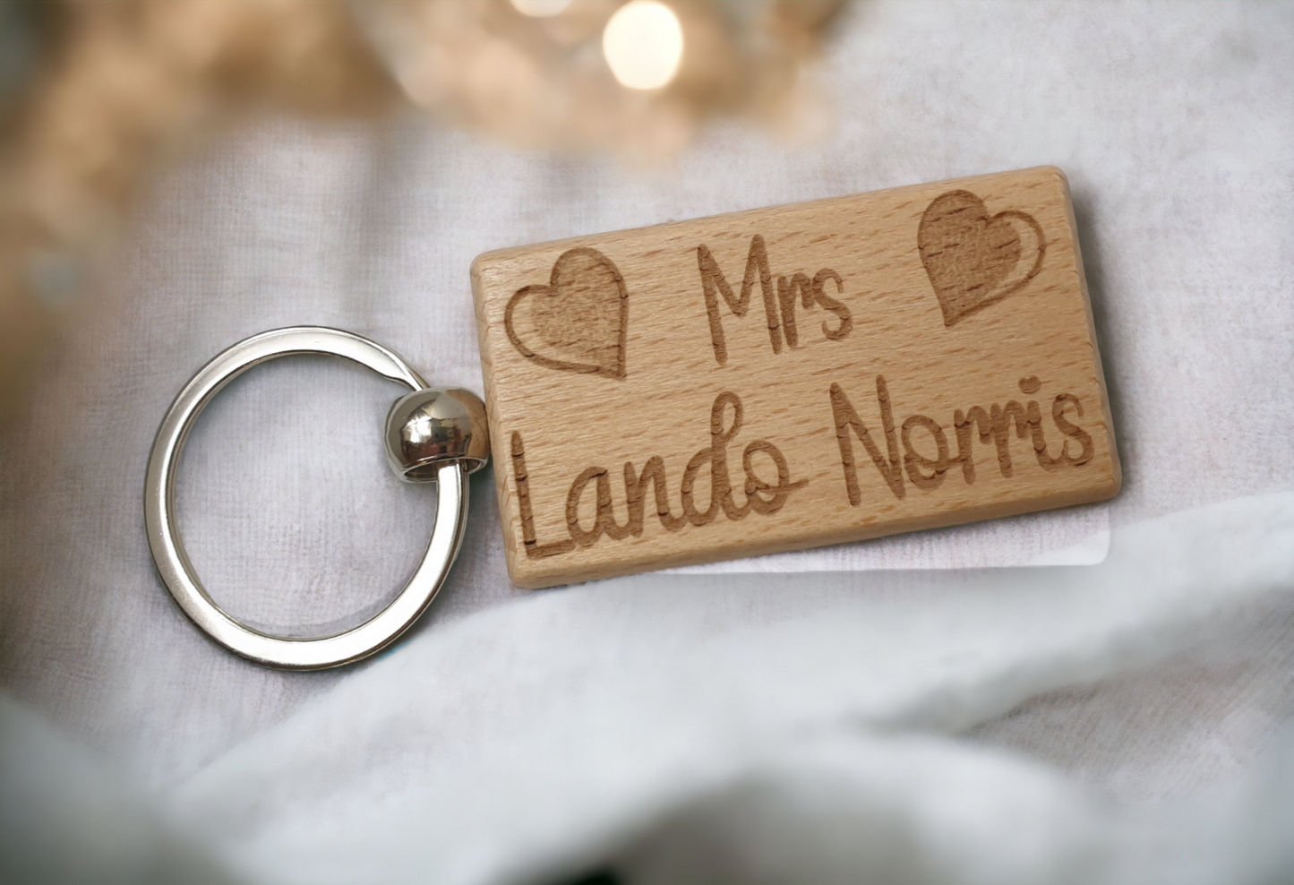 Mrs Lando Norris Keyring Gift - Engraved Wooden Formula One F1 Team Driver Fan Fun Cute Novelty Present