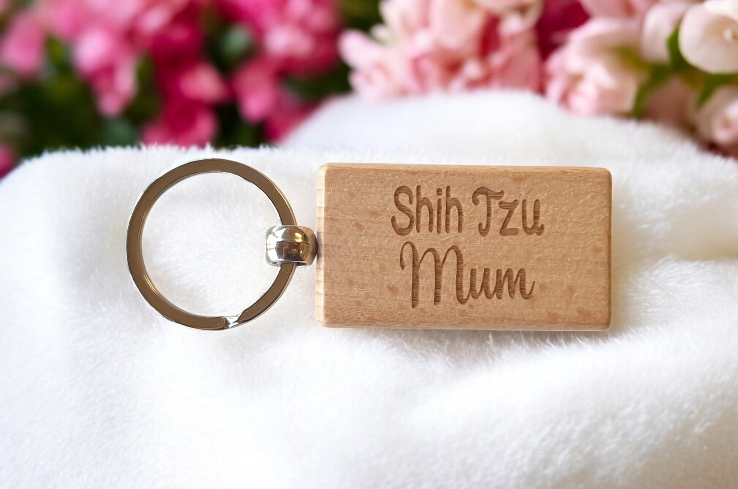 Shih Tzu Mum Keyring Gift - Nice Cute Engraved Wooden Key Fob Novelty Dog Owner Present