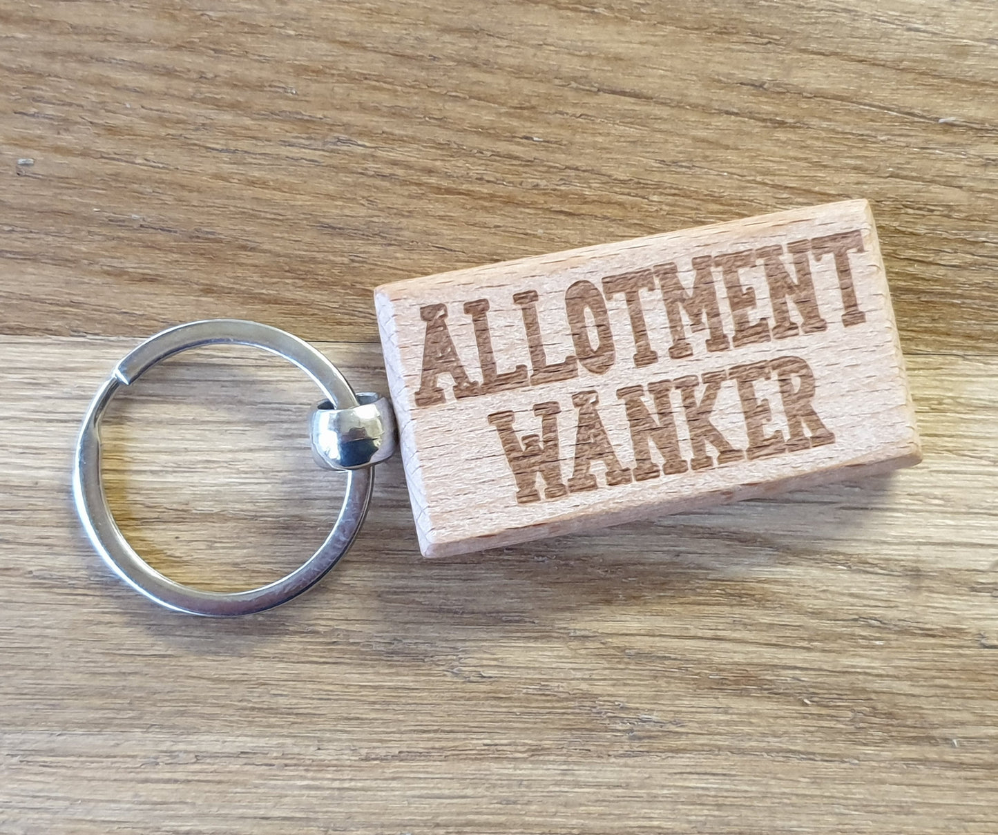 Allotment Wanker Keyring Gift Rude Cute Engraved Wooden Key Fob Novelty Custom Gardening Present