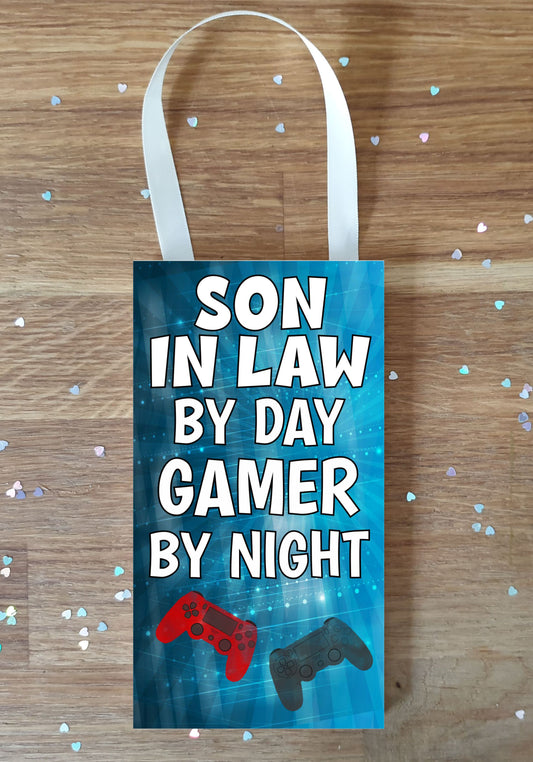 Son in Law Gaming PS4 Plaque / Sign Gift - Son in Law By Day Gamer By Night - Cute Fun Cheeky Novelty Present