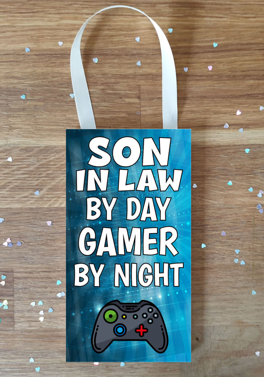 Son in Law Gaming Xbox Plaque / Sign Gift - Son in Law By Day Gamer By Night - Cute Fun Cheeky Novelty Present