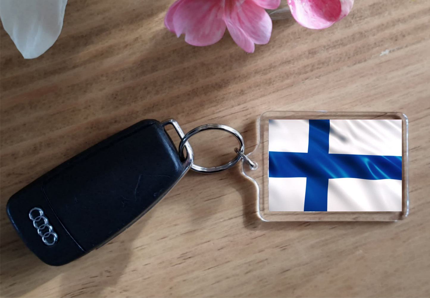 Finland Flag Keyring Gift - Cute Finnish Novelty Key Fob - Birthday Present