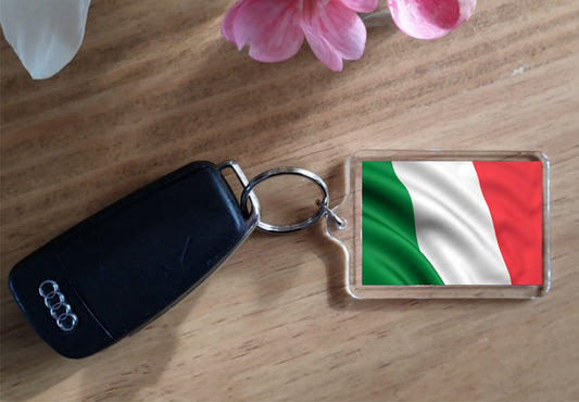 Italy Flag Keyring Gift - Cute Italian Novelty Key Fob - Birthday Present