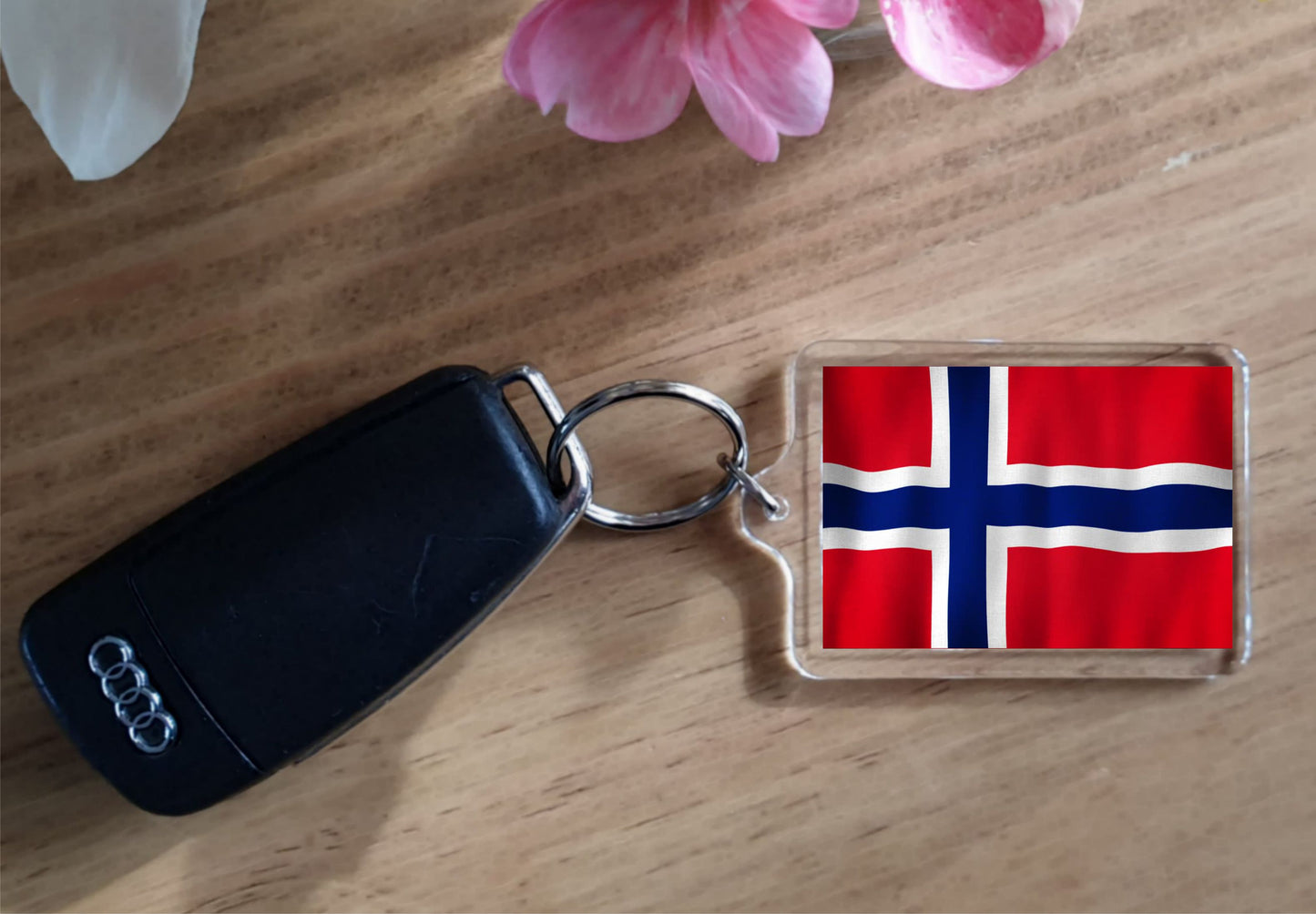 Norway Flag Keyring Gift - Cute Norwegian Novelty Key Fob - Birthday Present