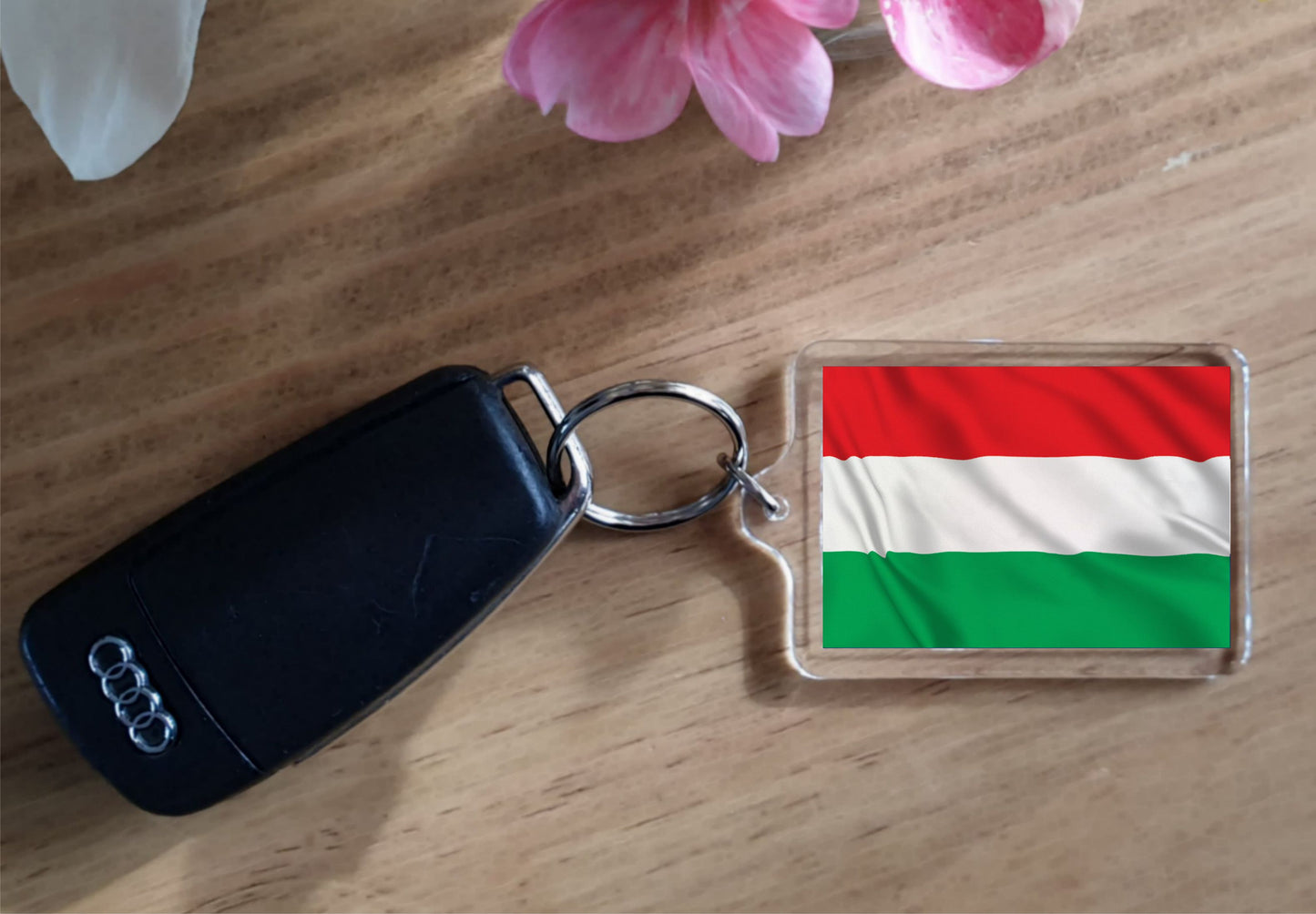 Hungary Flag Keyring Gift - Cute Hungarian Novelty Key Fob - Birthday Present